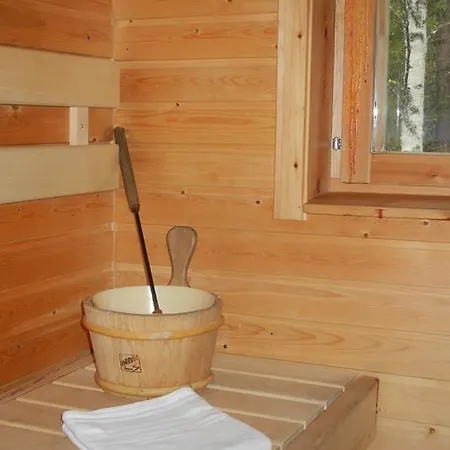 Wilderness Kuusamo Chalet Kiviperä